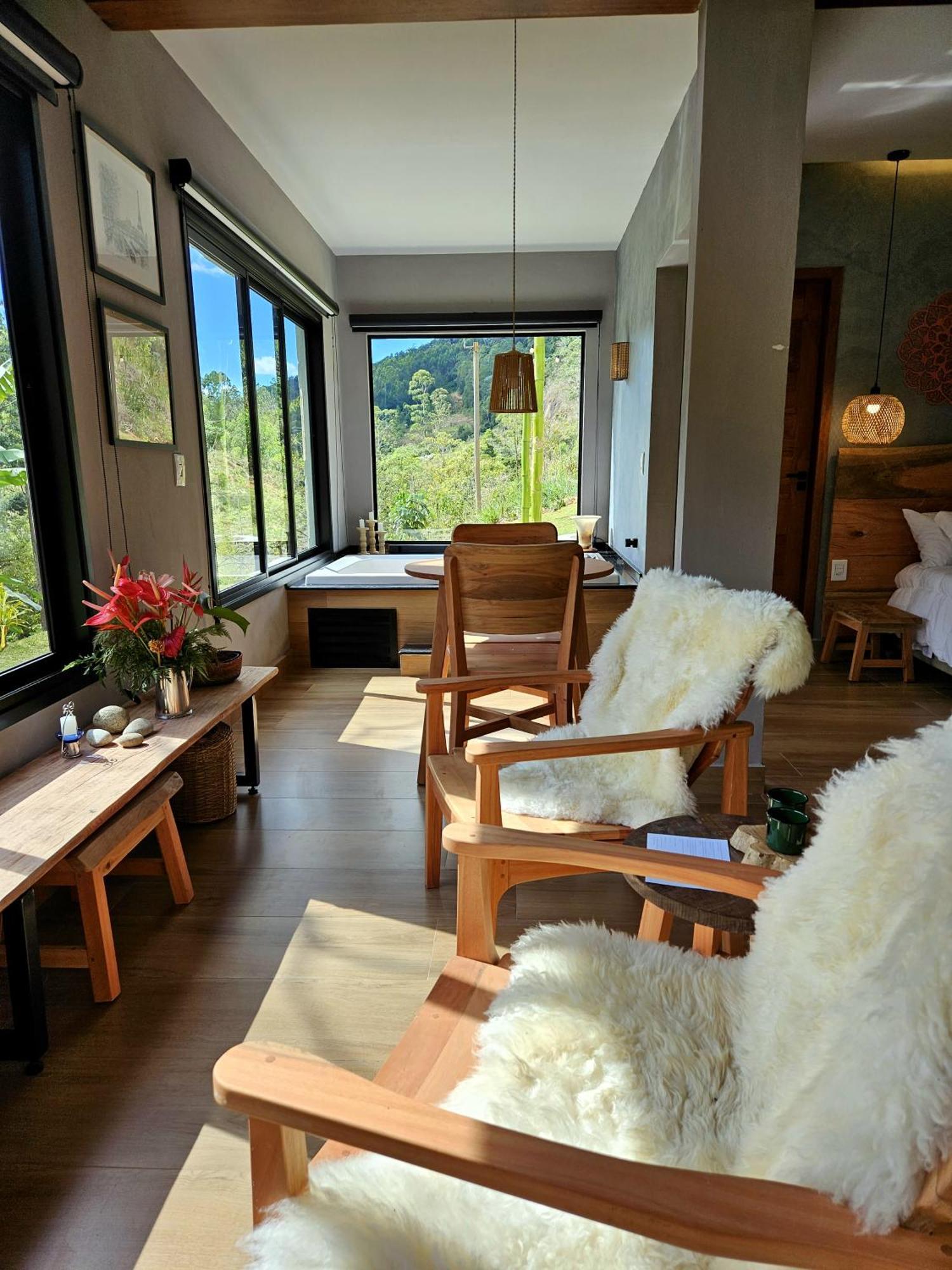 Vila Pinheiro Villa Santa Teresa  Eksteriør billede